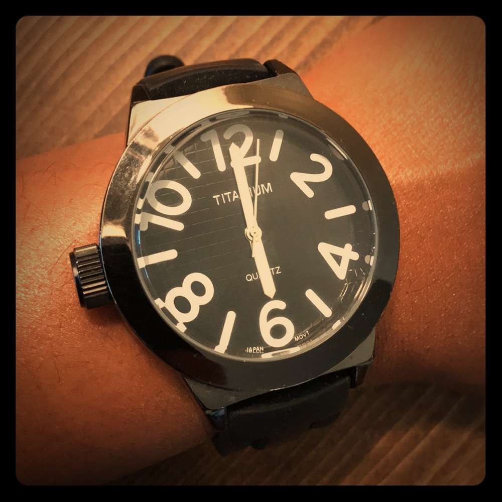 ⌚️Black titanium watch⌚️